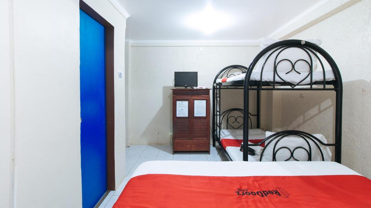 Reddoorz Plus At Lagoon Resort Zambales Olongapo Exteriér fotografie
